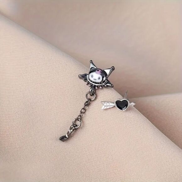 Sanrio Hello Kitty Kuromi Earrings Devil tail and arrow heart - Picture 3 of 3